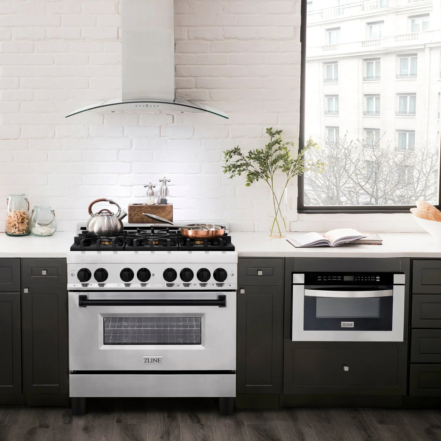 ZLINE Autograph Edition 36" Dual Fuel Range - Gas Stove and Electric Oven, Stainless Steel with Matte Black Accents