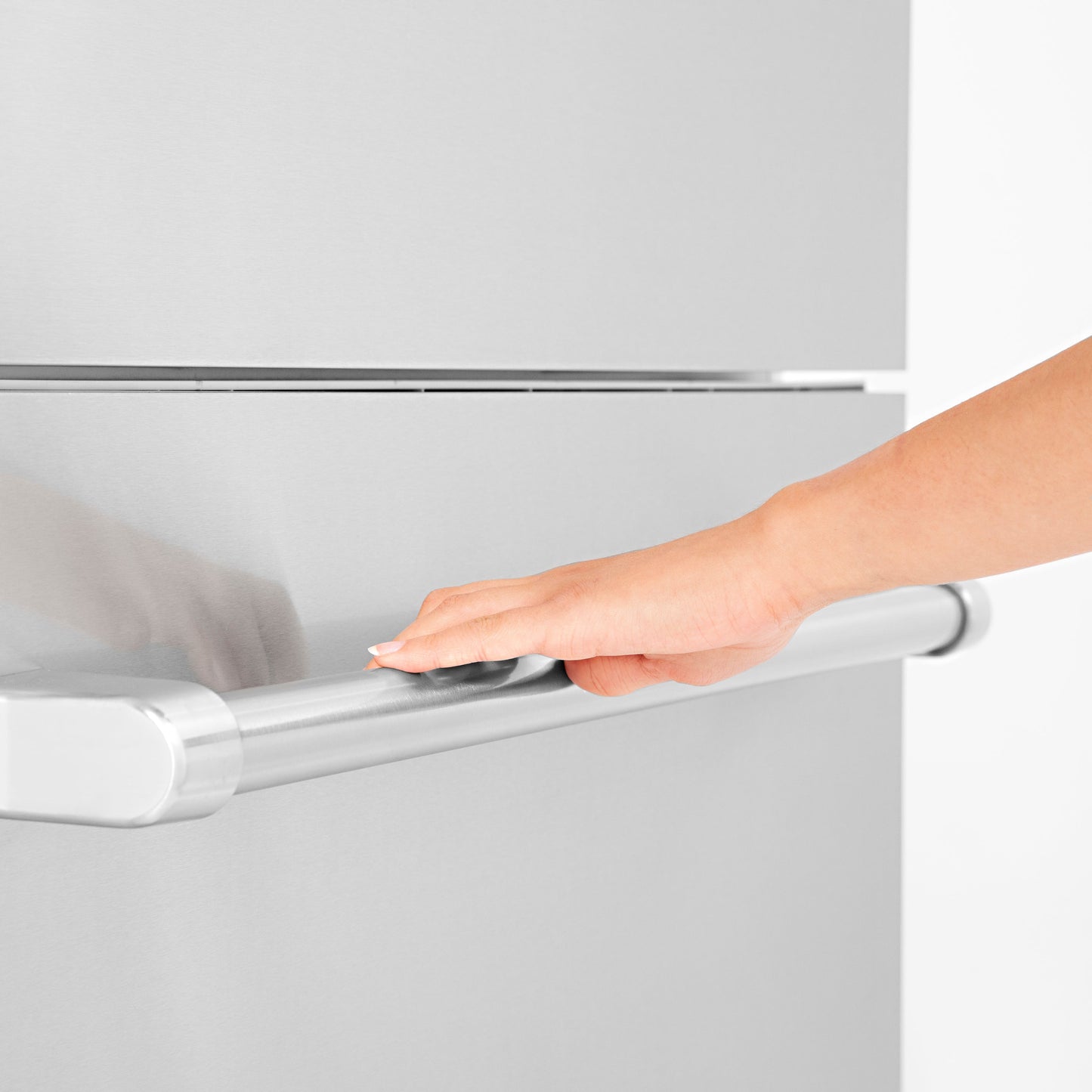 ZLINE 60" Built-In 4-Door French Door Refrigerator with Internal Water and Ice Dispenser - Stainless Steel