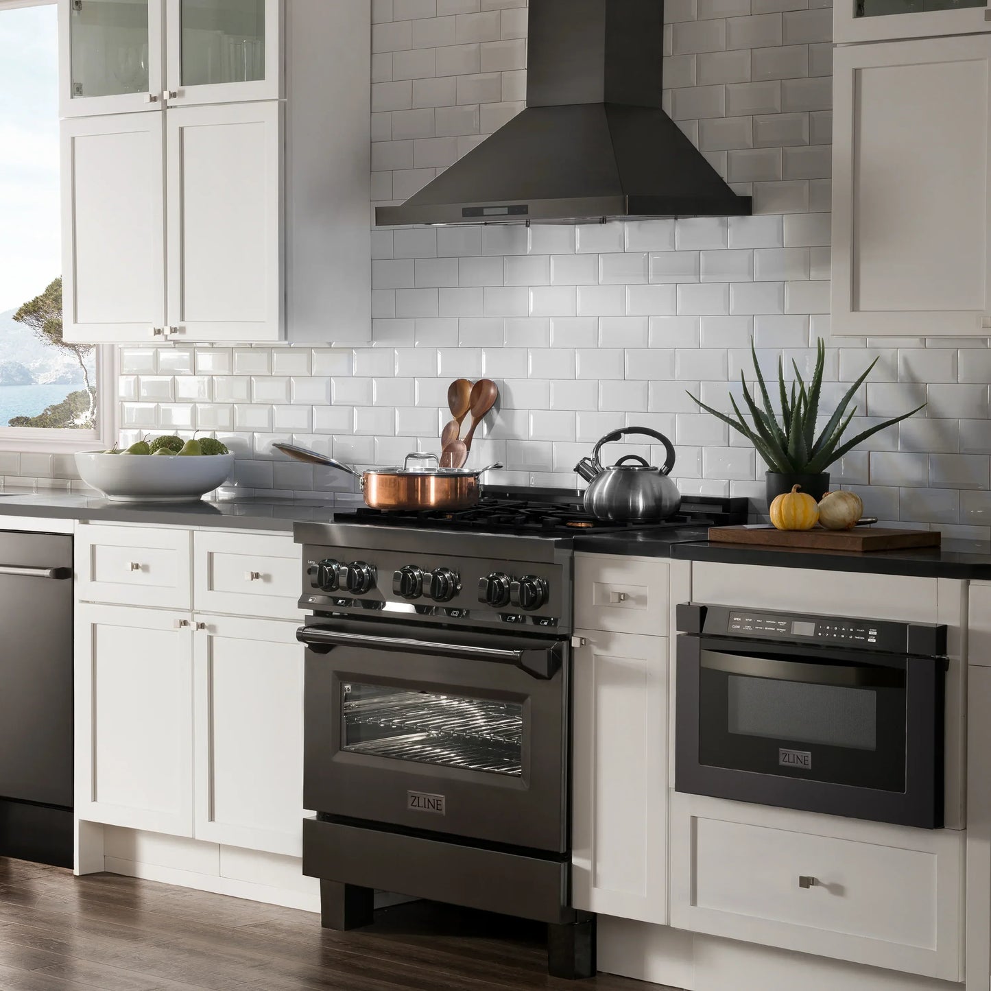 ZLINE 30" Dual Fuel Range - Black Stainless Steel with Brass Burners, Gas Stove, and Electric Oven