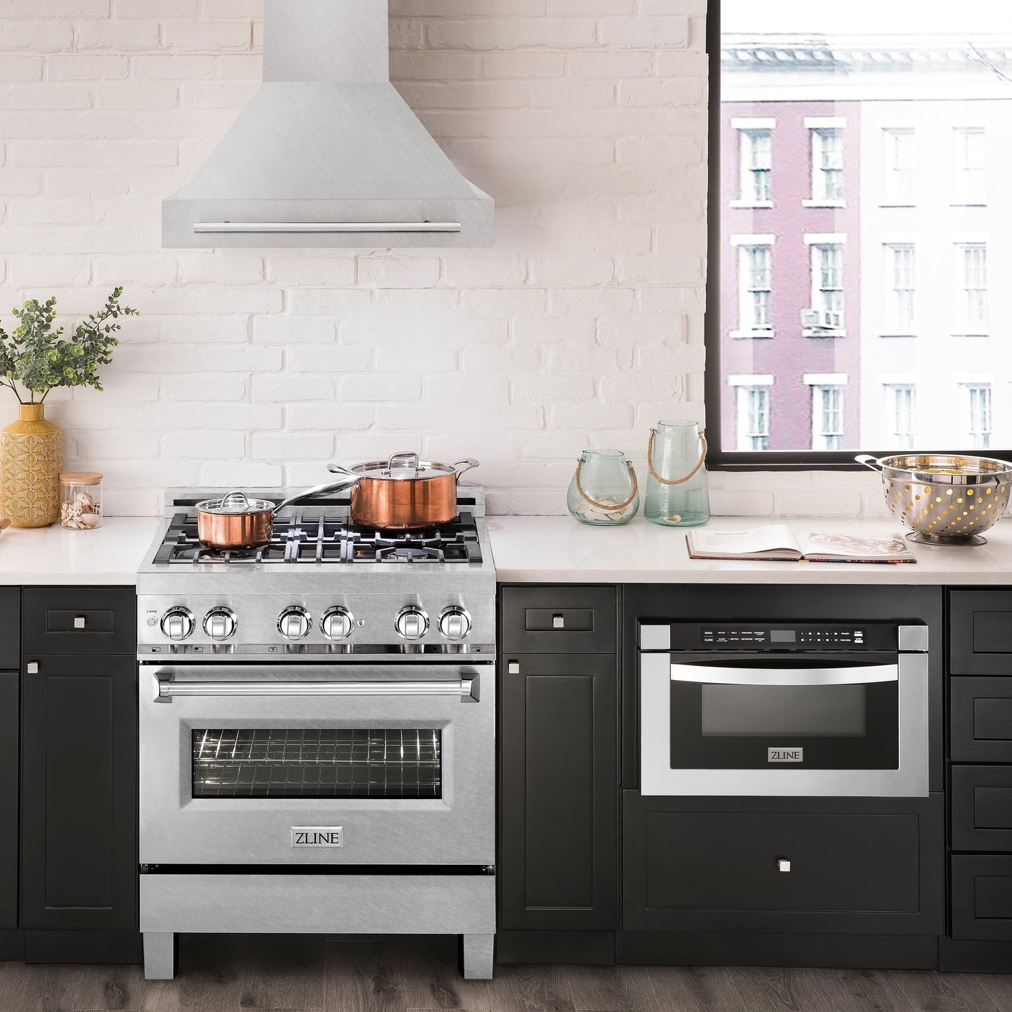 ZLINE 30" Range Hood - Fingerprint Resistant Stainless Steel with Color Shell Options