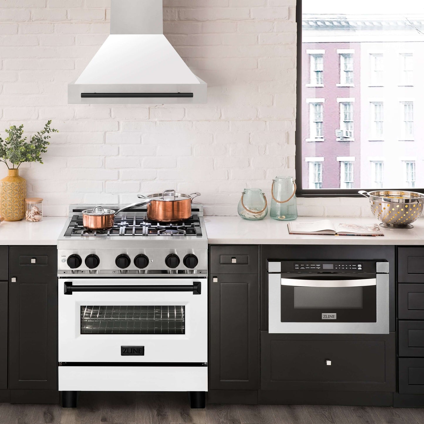 ZLINE 30" Autograph Edition Range Hood - Stainless Steel Shell and Matte White Accents